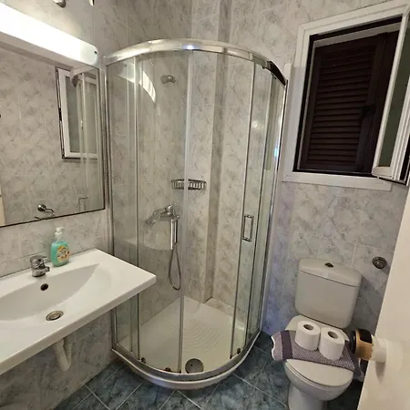 Corfu Menigos 5-8 Apartman Glifáda